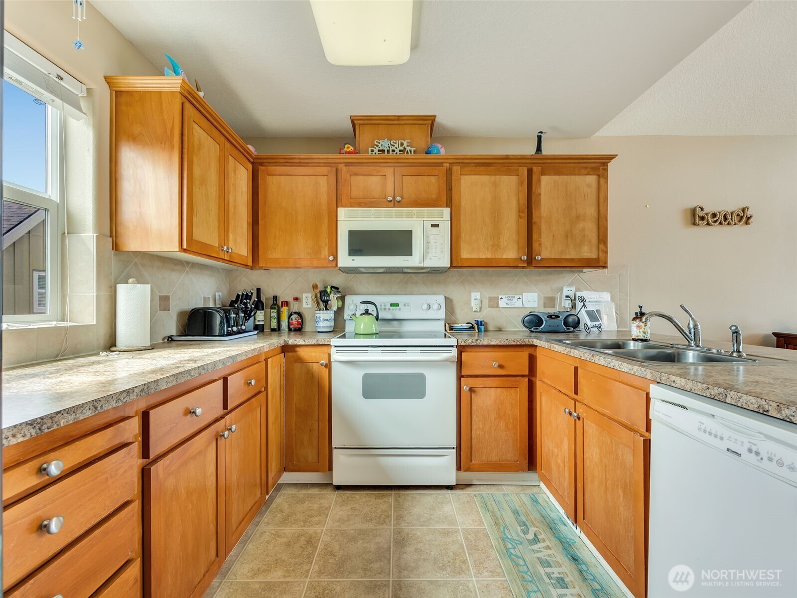 316 7th Street SW #13, Long Beach, WA 98631