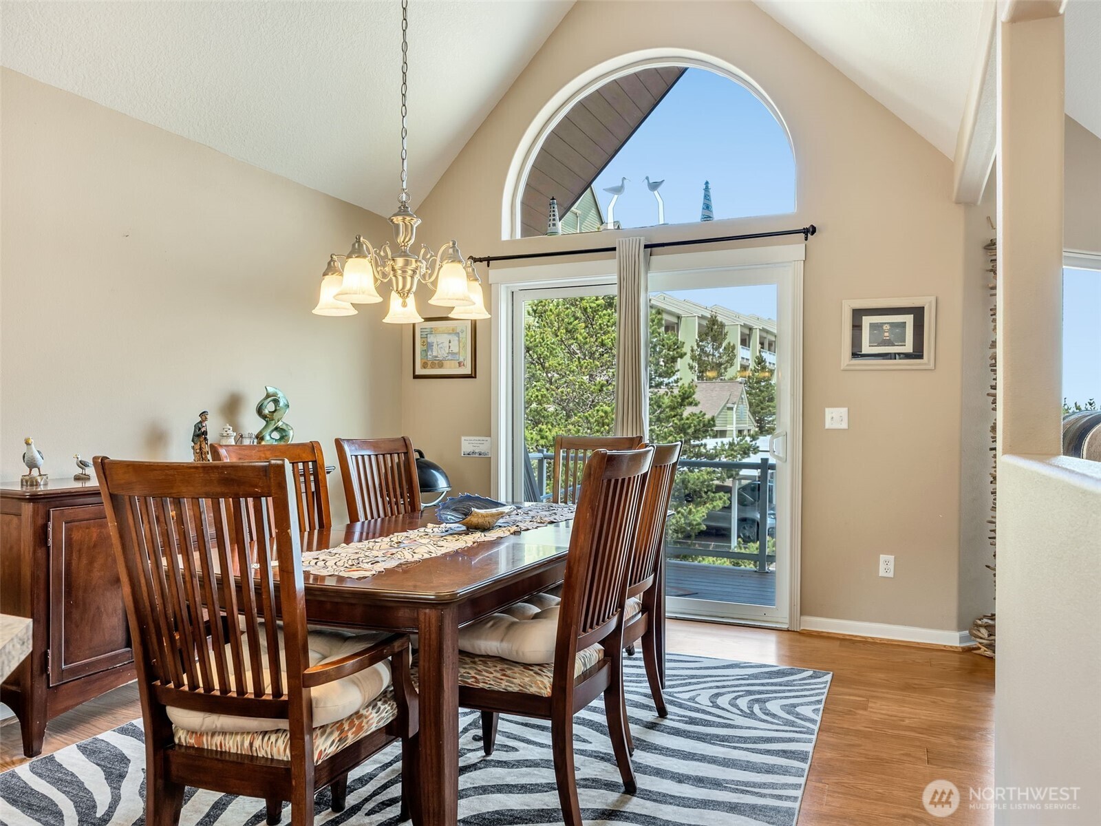 316 7th Street SW #13, Long Beach, WA 98631