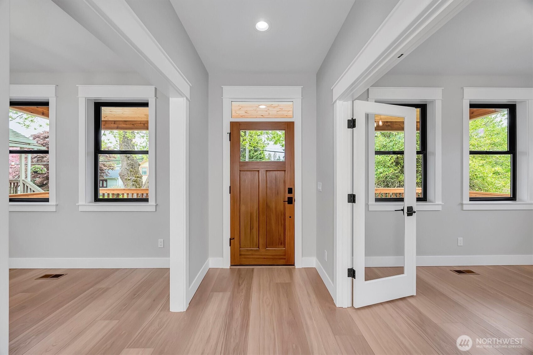 8173 Silva Ave SE , Snoqualmie, WA 98065