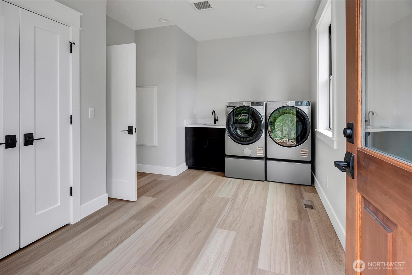 8173 Silva Ave SE , Snoqualmie, WA 98065