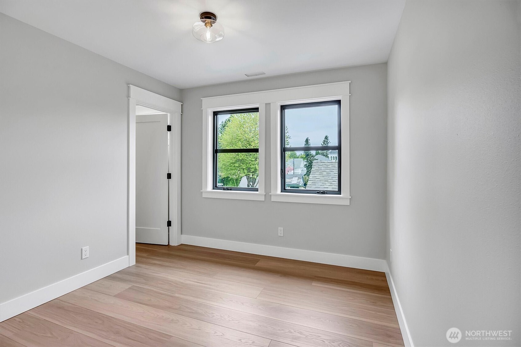 8173 Silva Ave SE , Snoqualmie, WA 98065