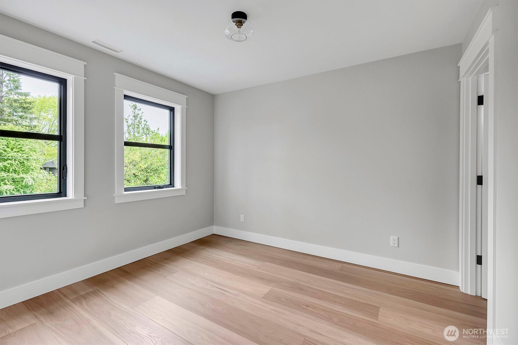 8173 Silva Ave SE , Snoqualmie, WA 98065