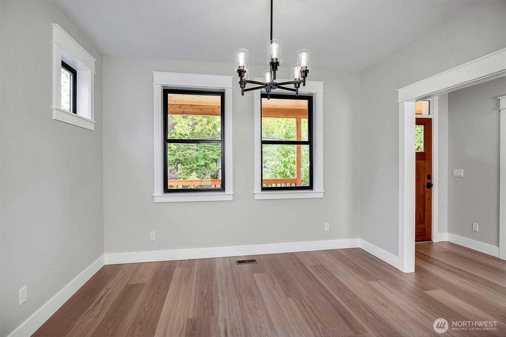 8173 Silva Ave SE , Snoqualmie, WA 98065