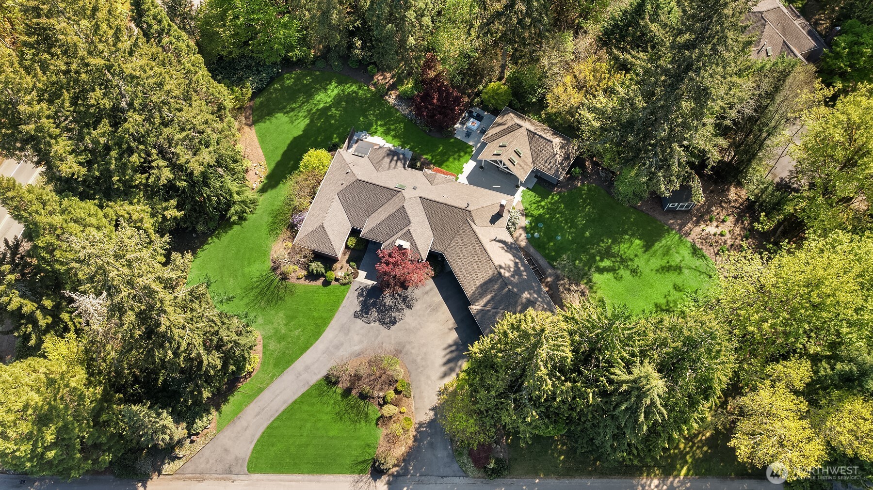 21533 NE 143rd Place , Woodinville, WA 98077