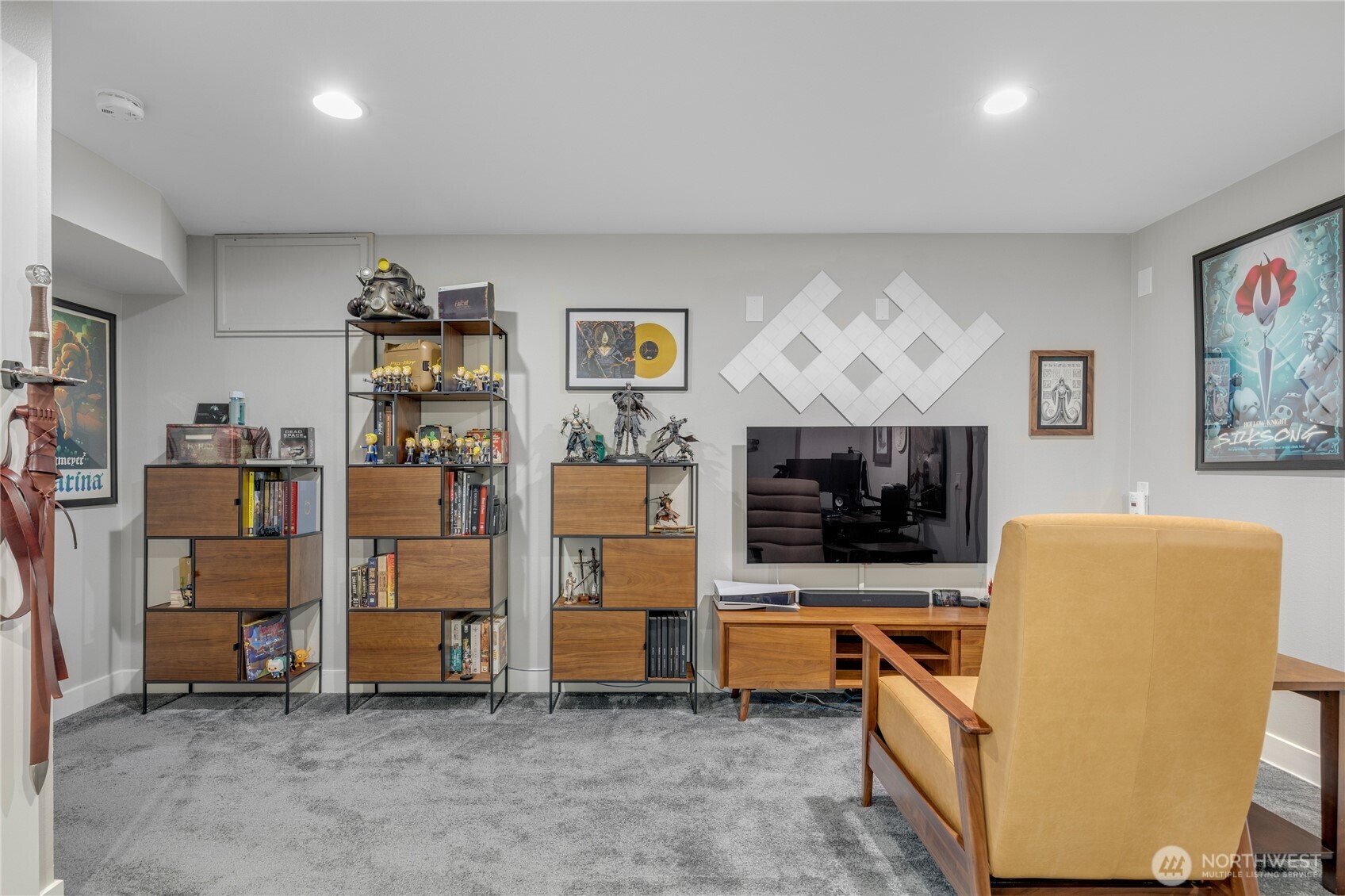 1803 Bigelow Avenue N, Seattle, WA 98109
