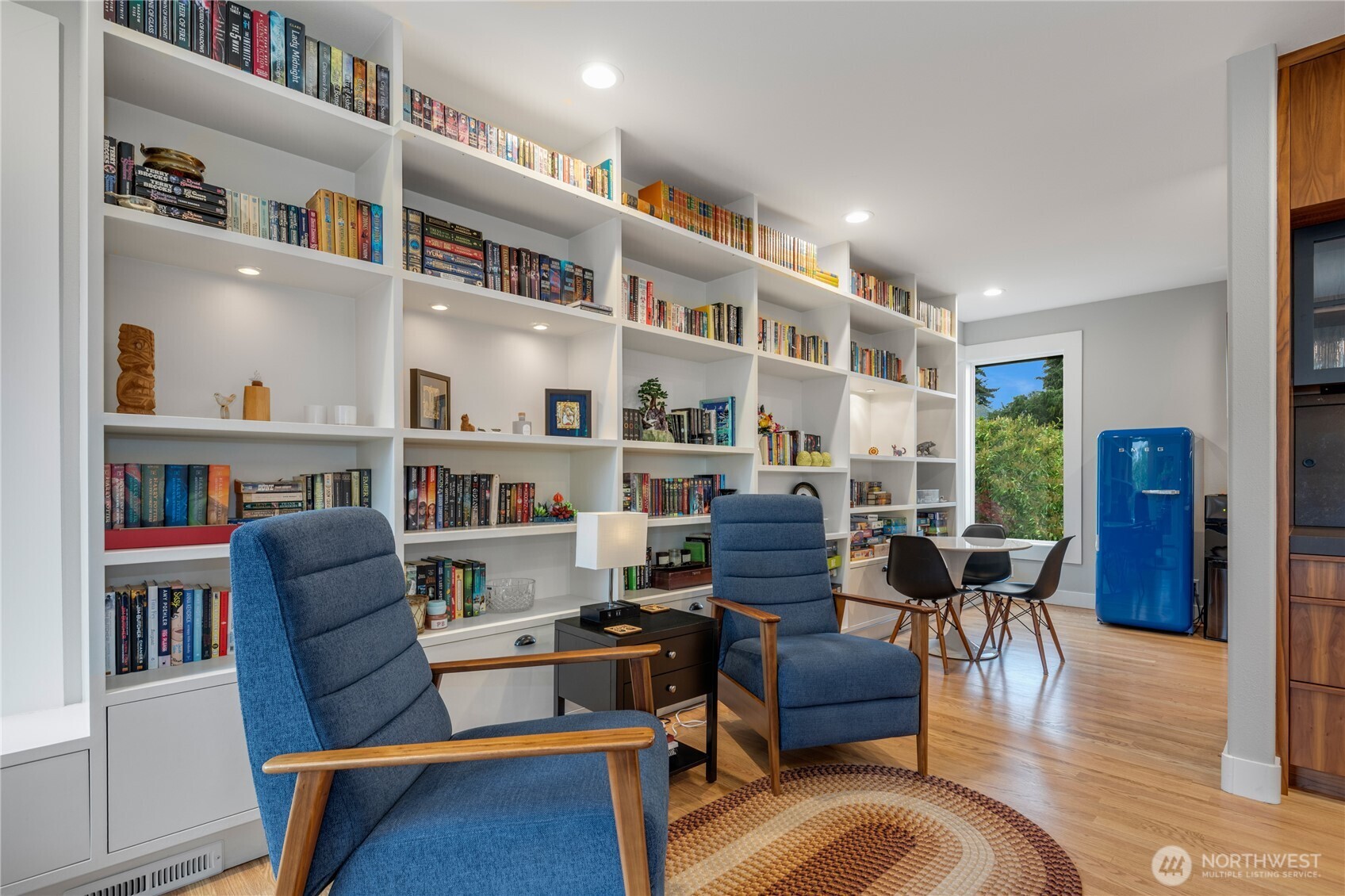1803 Bigelow Avenue N, Seattle, WA 98109