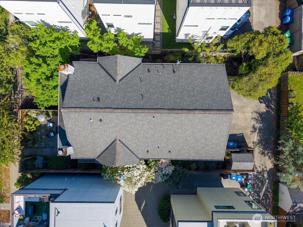 2649 NW 64th Street , Seattle, WA 98107