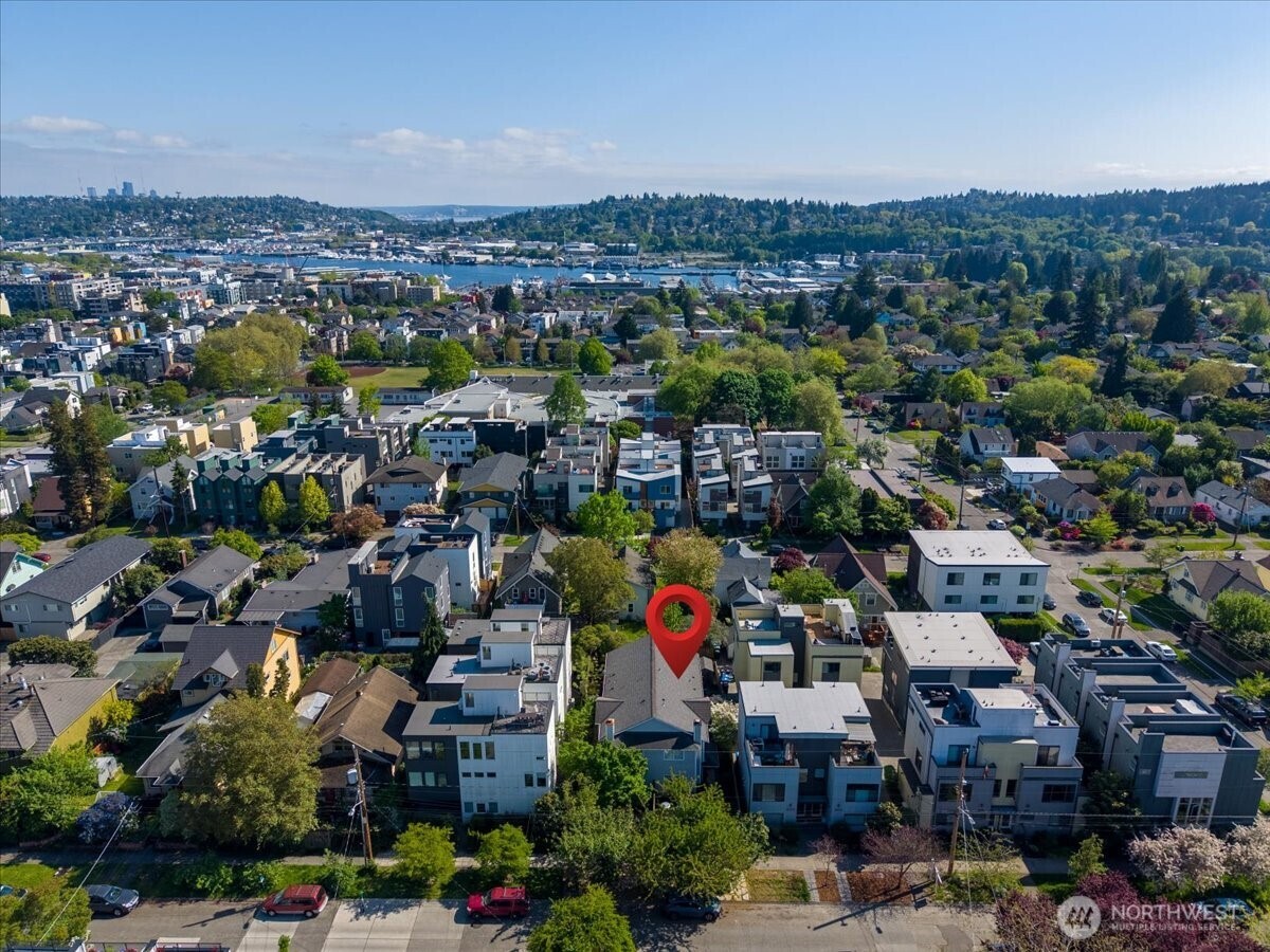 2649 NW 64th Street , Seattle, WA 98107