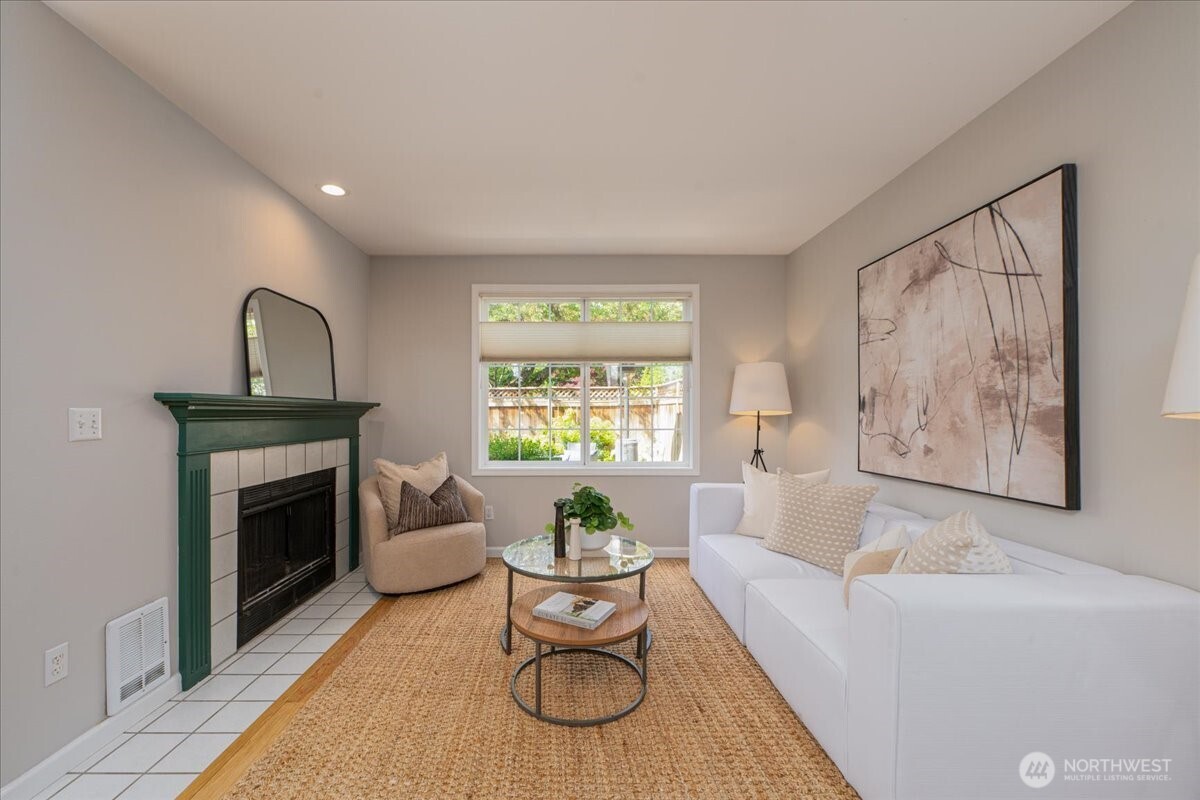 2649 NW 64th Street , Seattle, WA 98107
