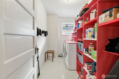 211 14th Avenue E, Seattle, WA 98112 - Photo 16
