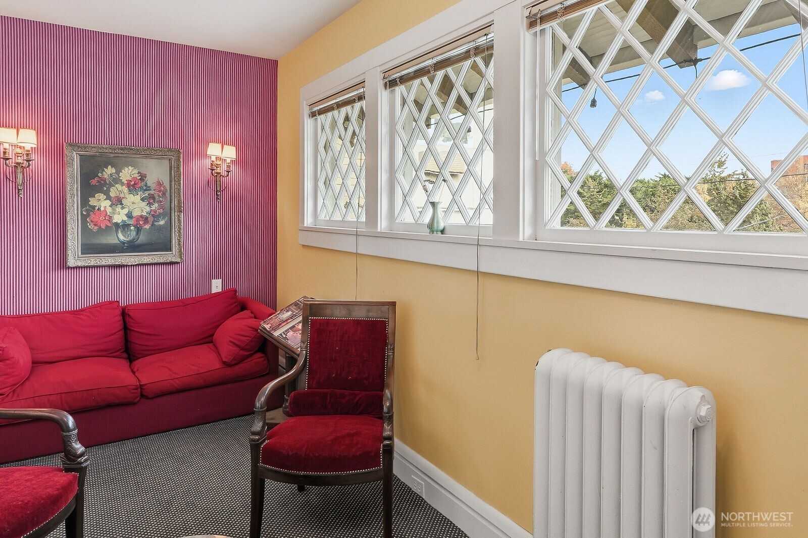211 14th Avenue E, Seattle, WA 98112
