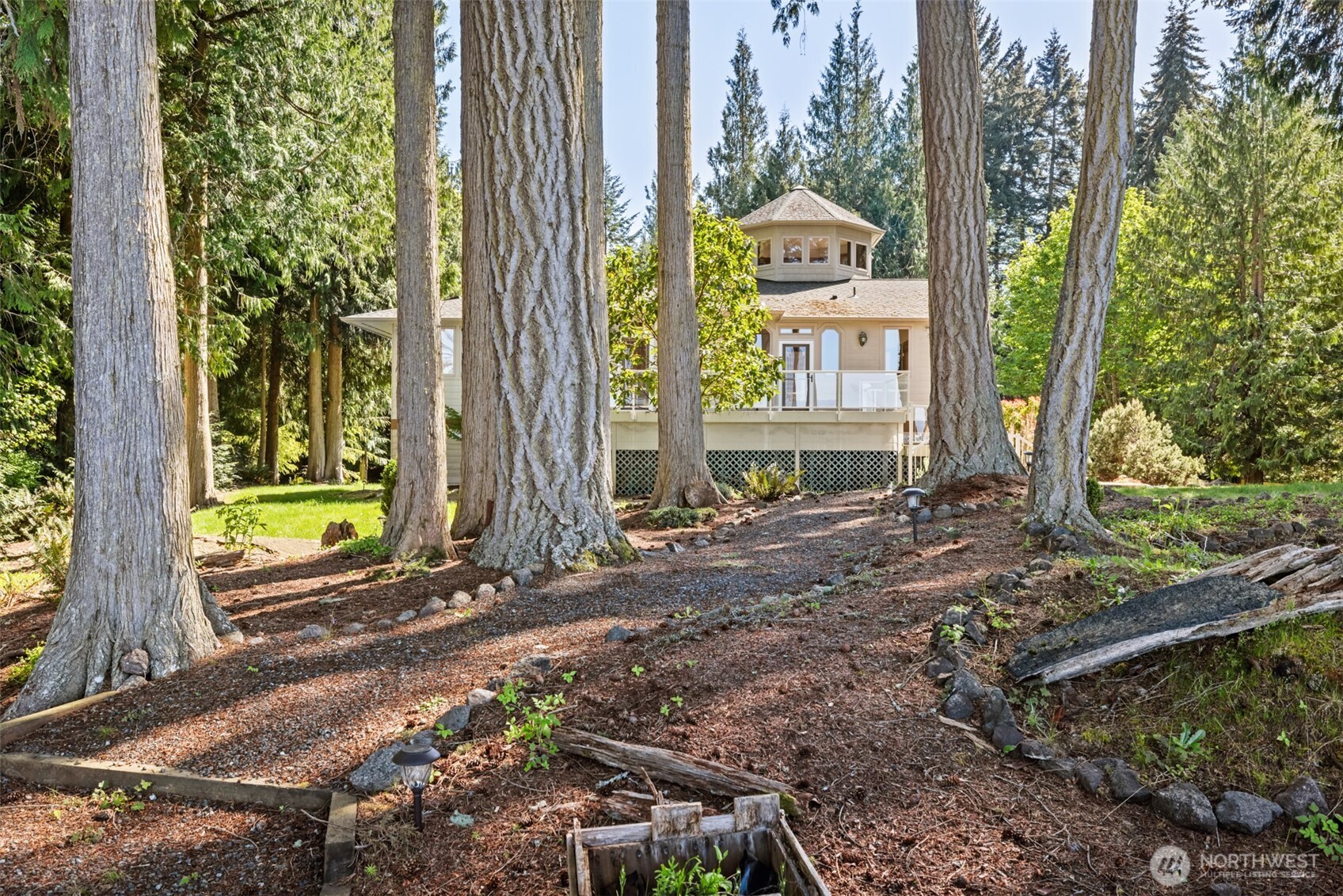 894 Freshwater Park , Port Angeles, WA 98363