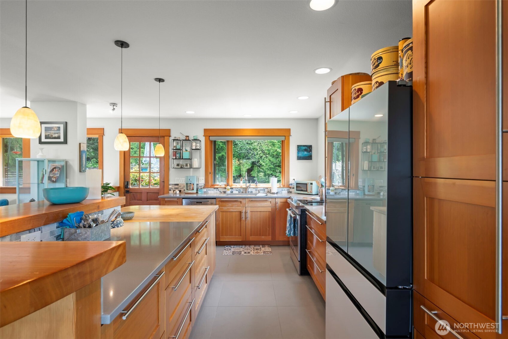 532 Whitecap Road , Bellingham, WA 98229