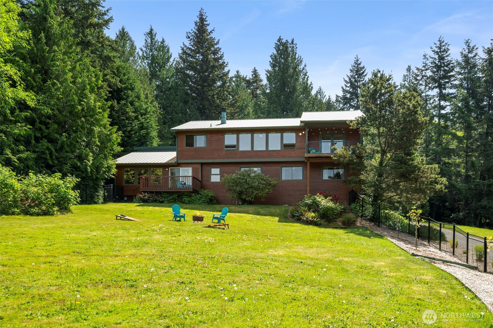 532 Whitecap Road , Bellingham, WA 98229