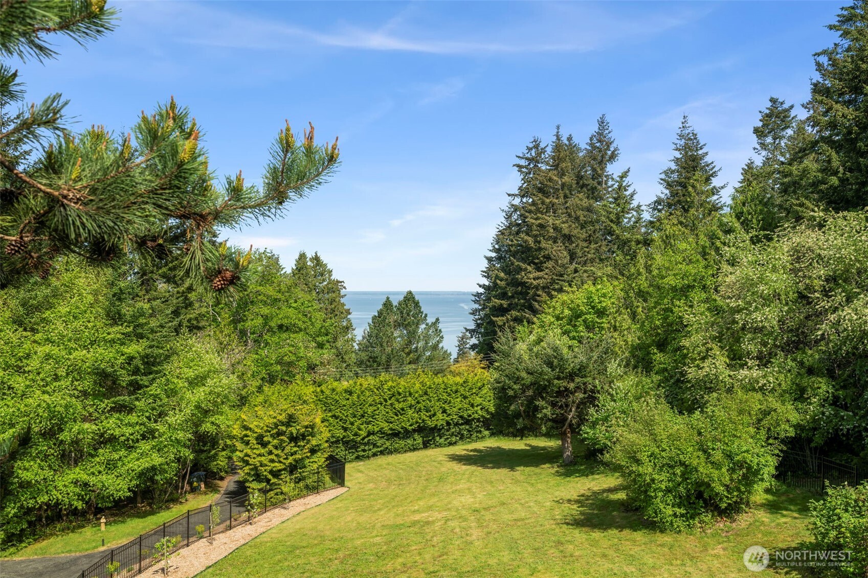 532 Whitecap Road , Bellingham, WA 98229
