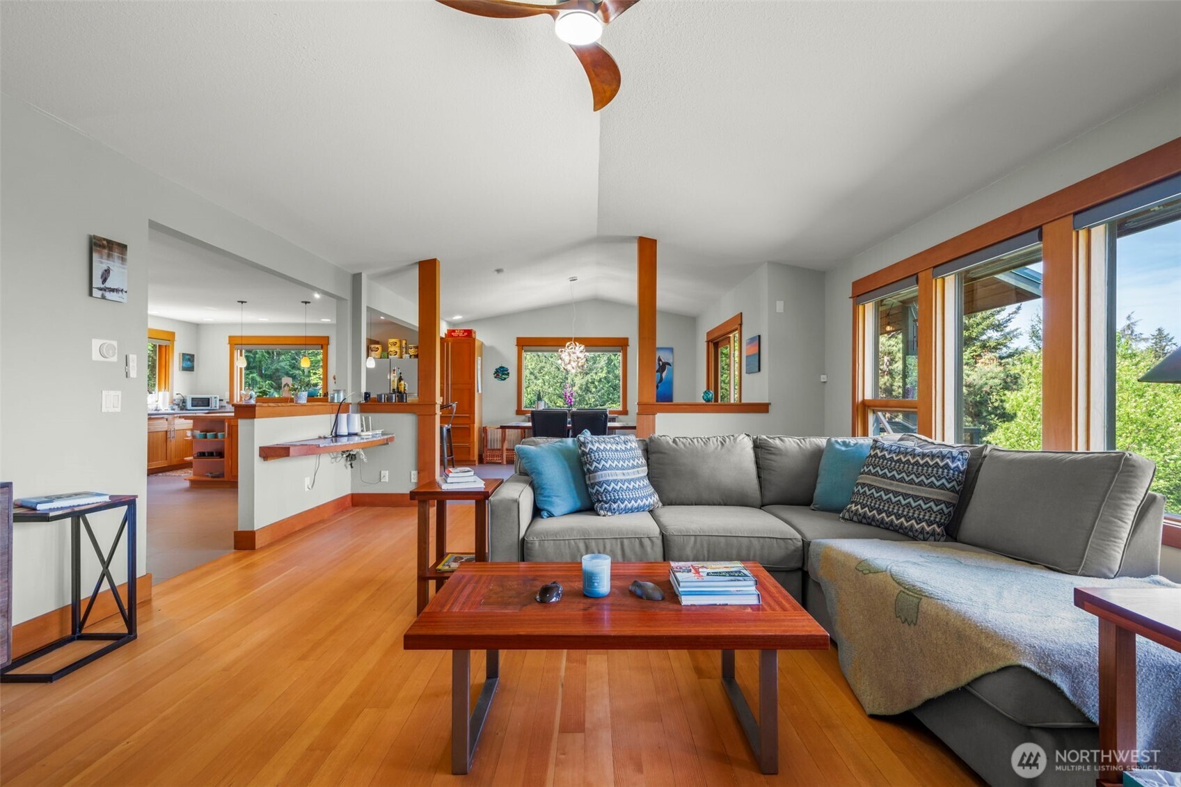 532 Whitecap Road , Bellingham, WA 98229