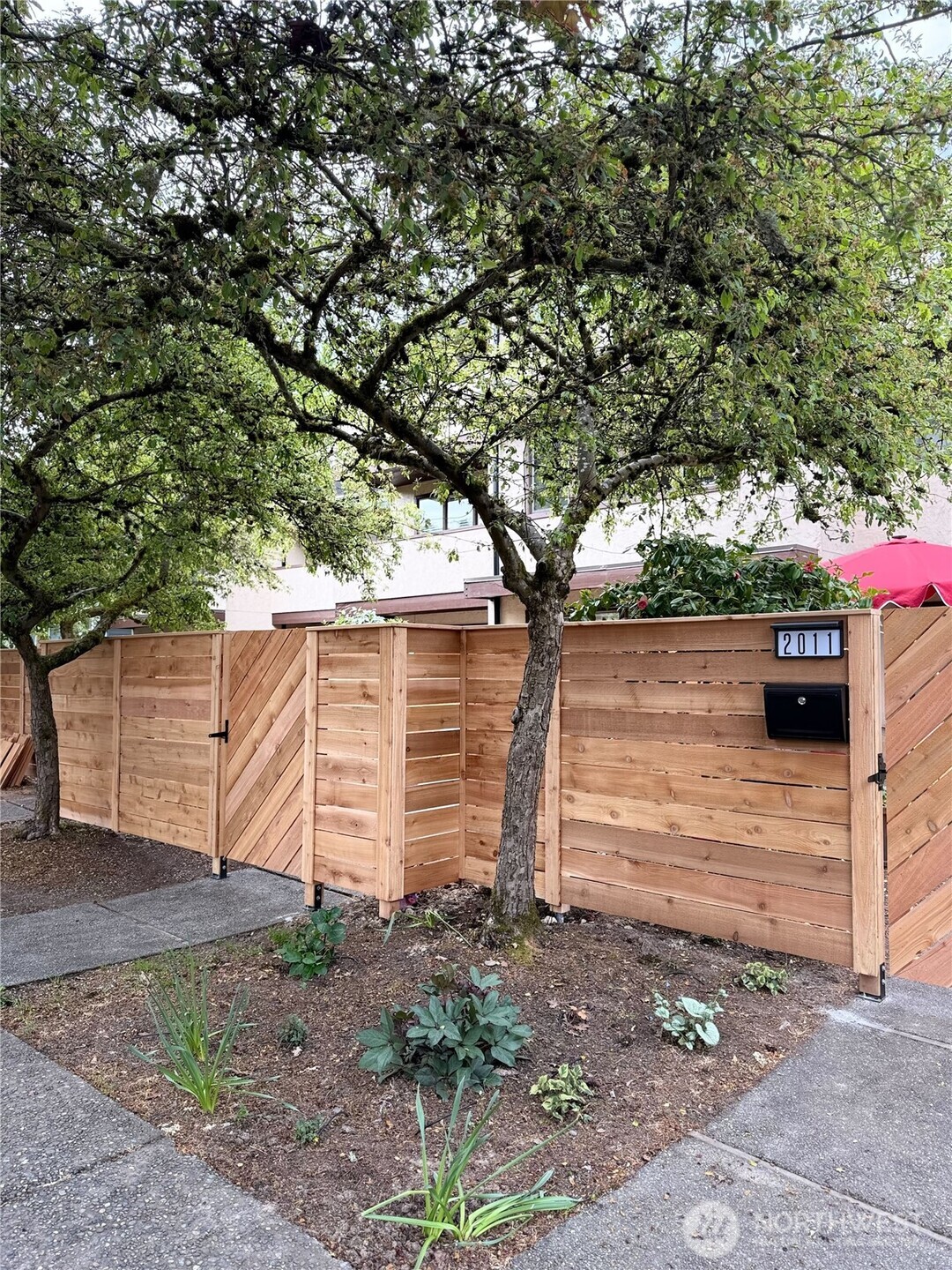 2009 42nd Avenue E, Seattle, WA 98112