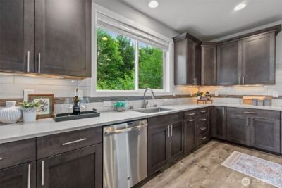 18231 3rd Drive SE, Bothell, WA 98012 - Photo 11
