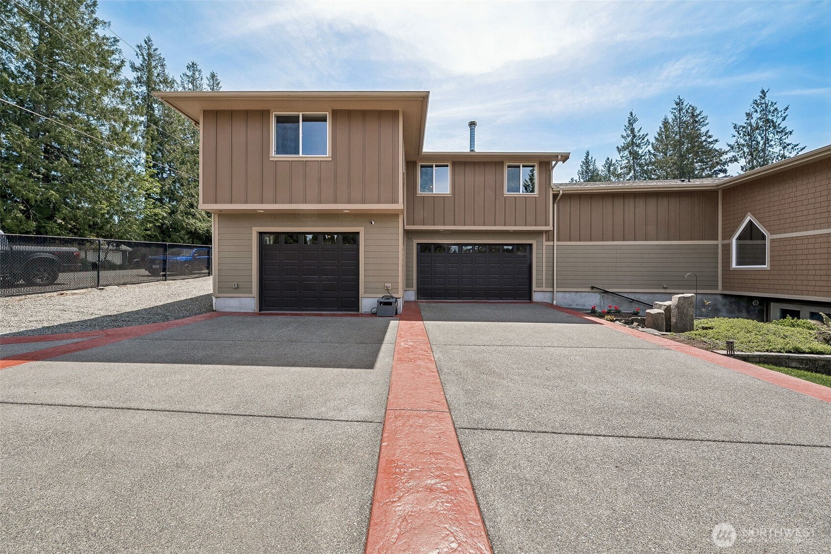6804 Vandermark Road , Bonney Lake, WA 98391