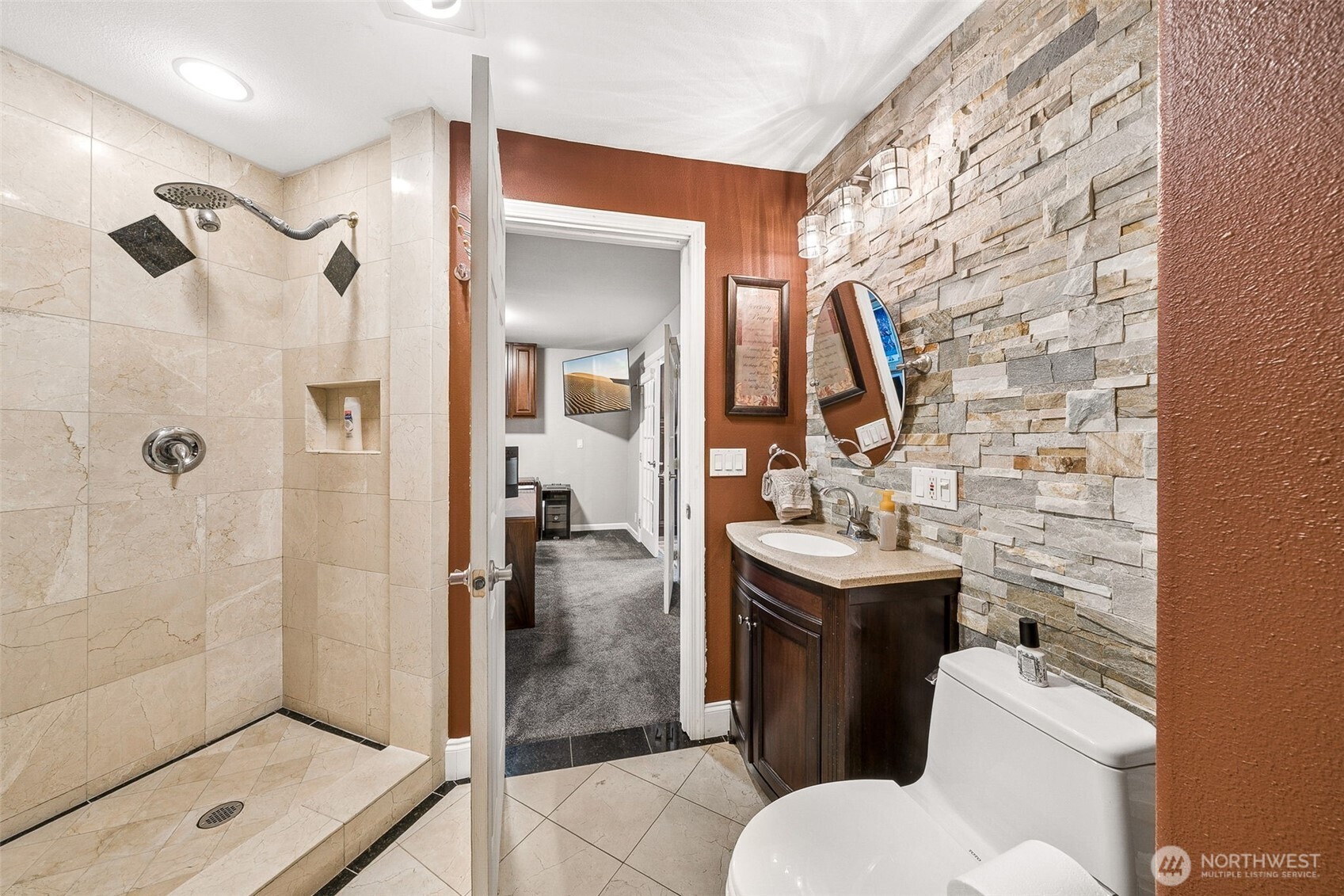 6804 Vandermark Road , Bonney Lake, WA 98391