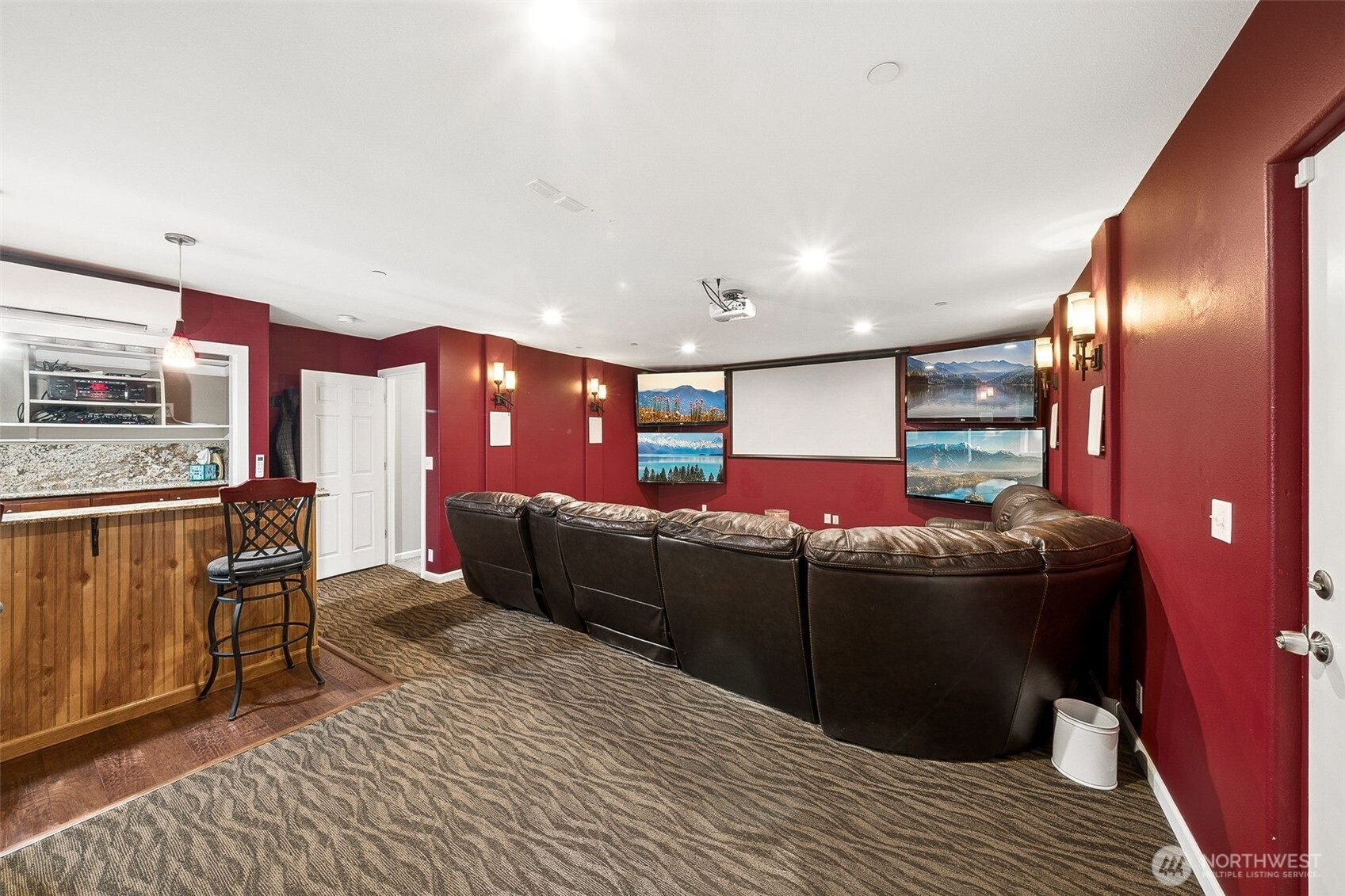 6804 Vandermark Road , Bonney Lake, WA 98391