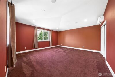 6804 Vandermark Road , Bonney Lake, WA 98391 - Photo 31