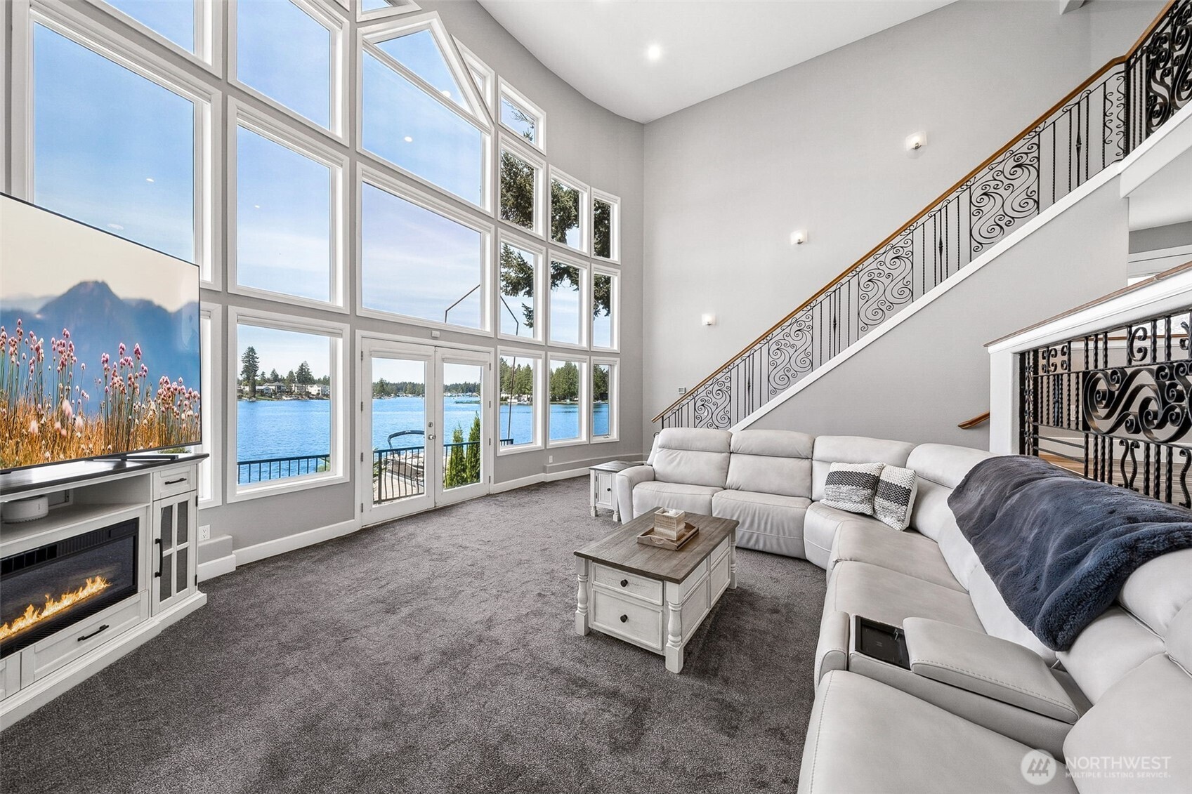 6804 Vandermark Road , Bonney Lake, WA 98391