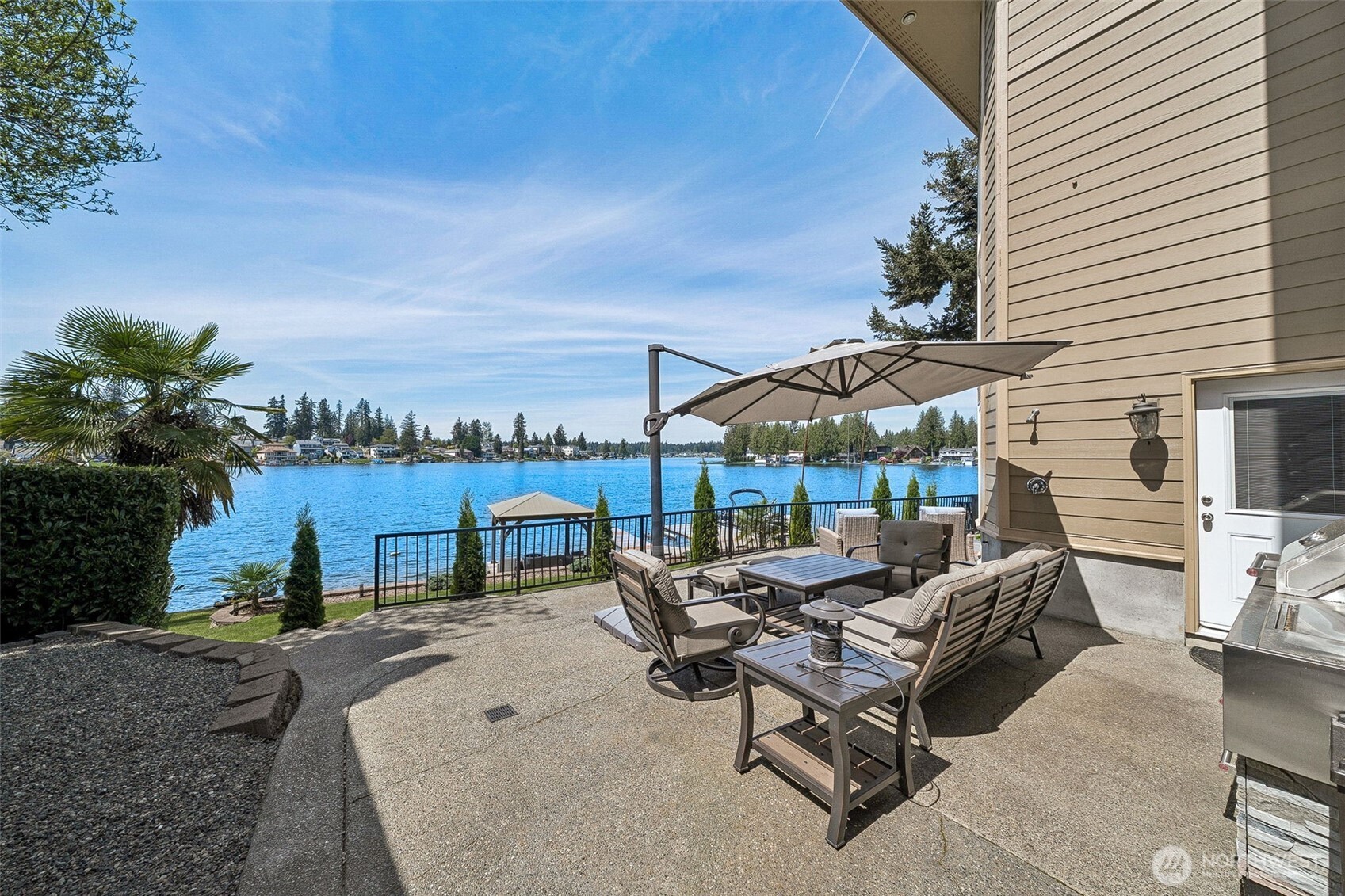 6804 Vandermark Road , Bonney Lake, WA 98391