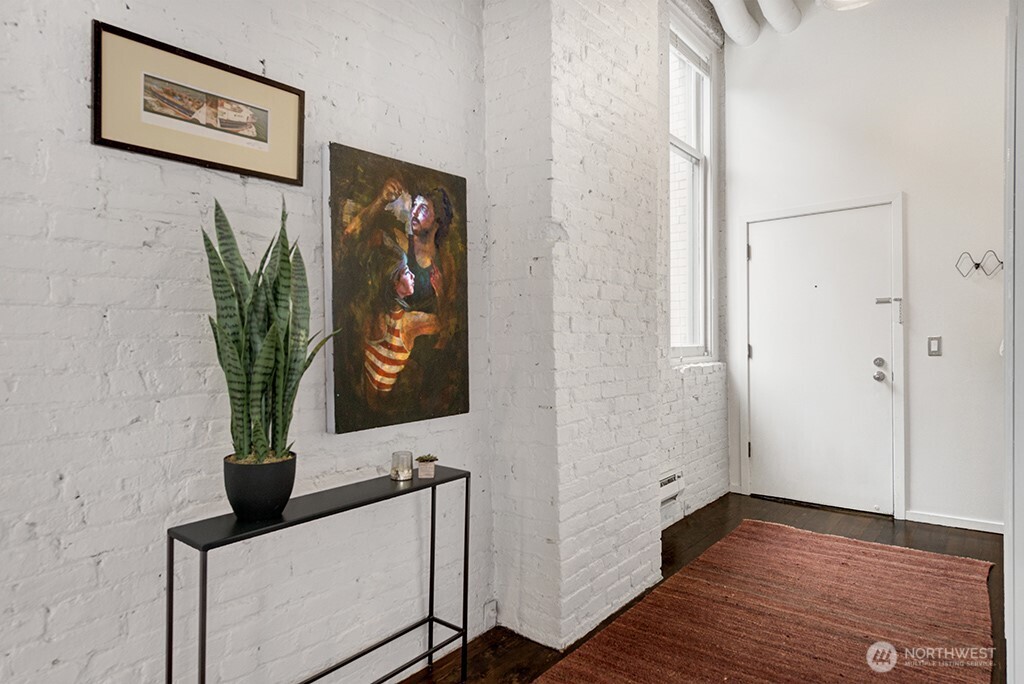 80 S Jackson Street #202, Seattle, WA 98104