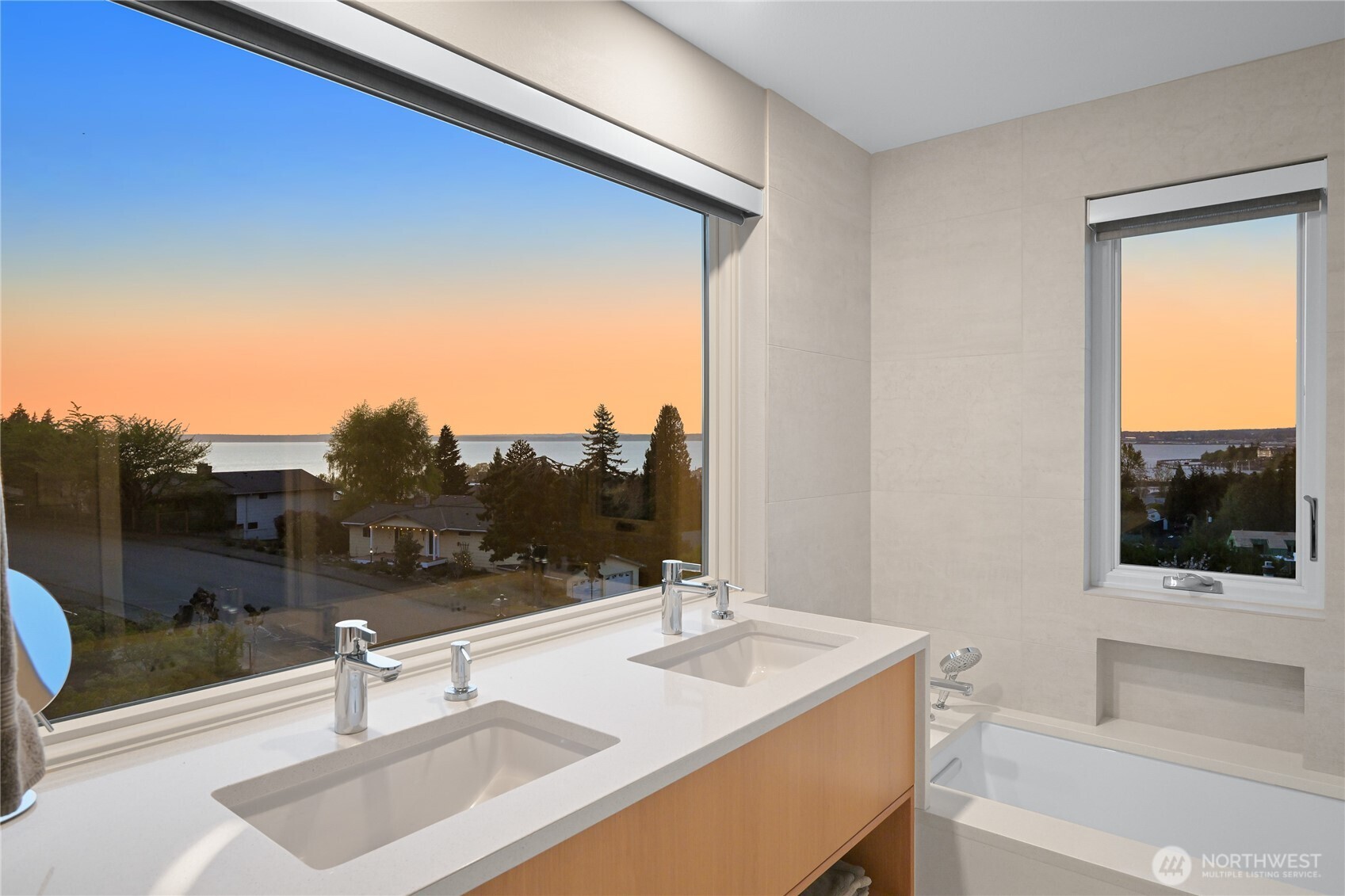 220 Bayside Road , Bellingham, WA 98225
