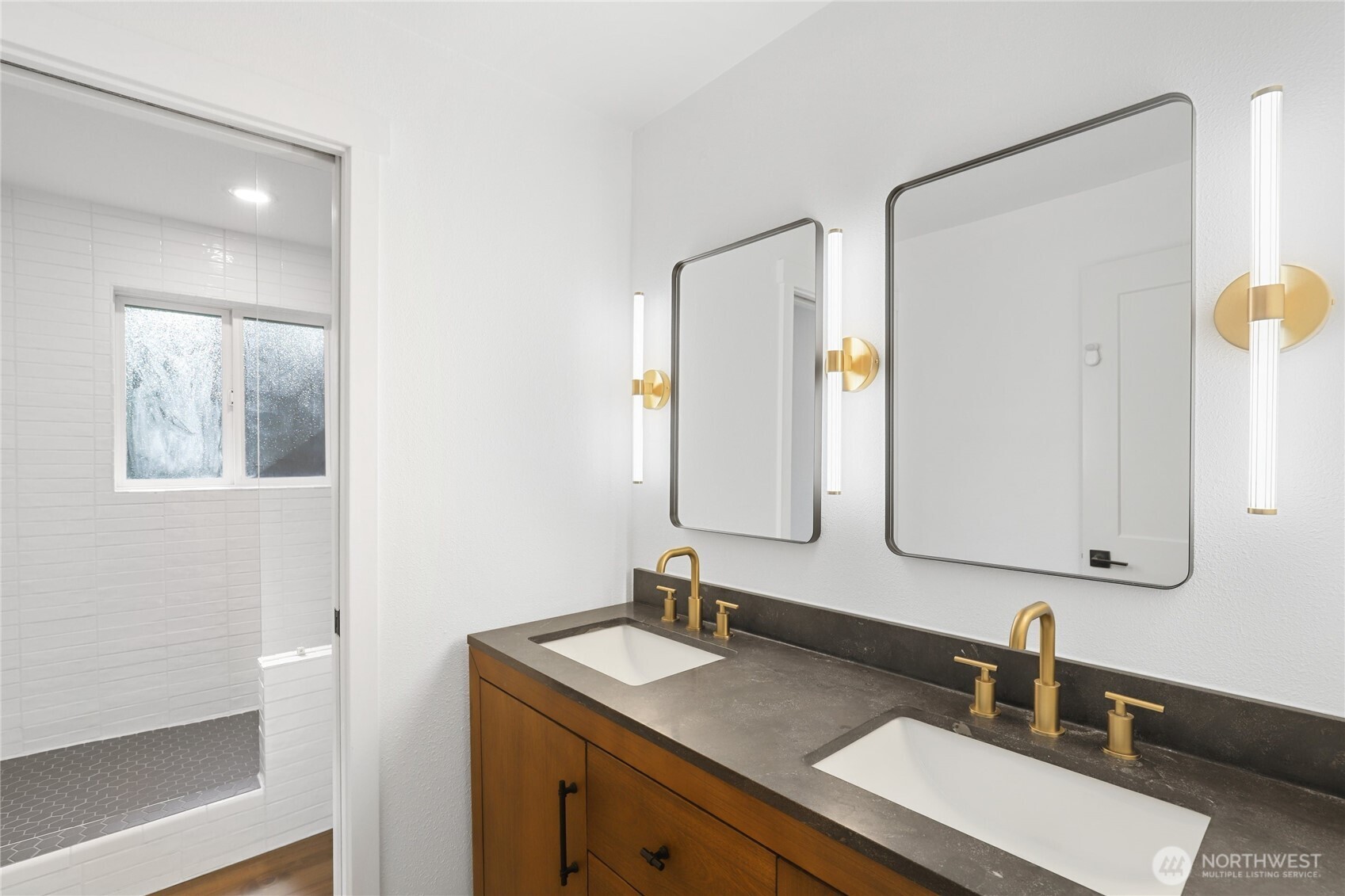 2015 Clairmont Circle SW, Olympia, WA 98512