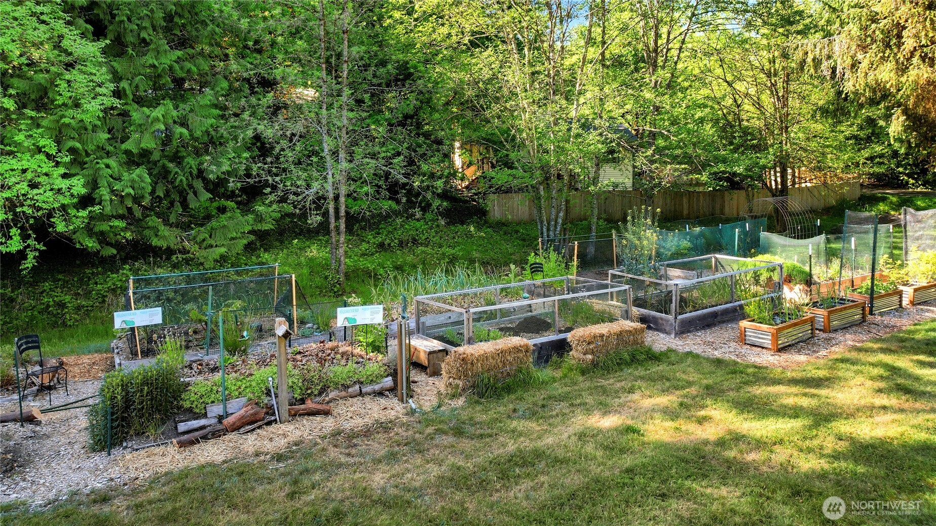 2015 Clairmont Circle SW, Olympia, WA 98512