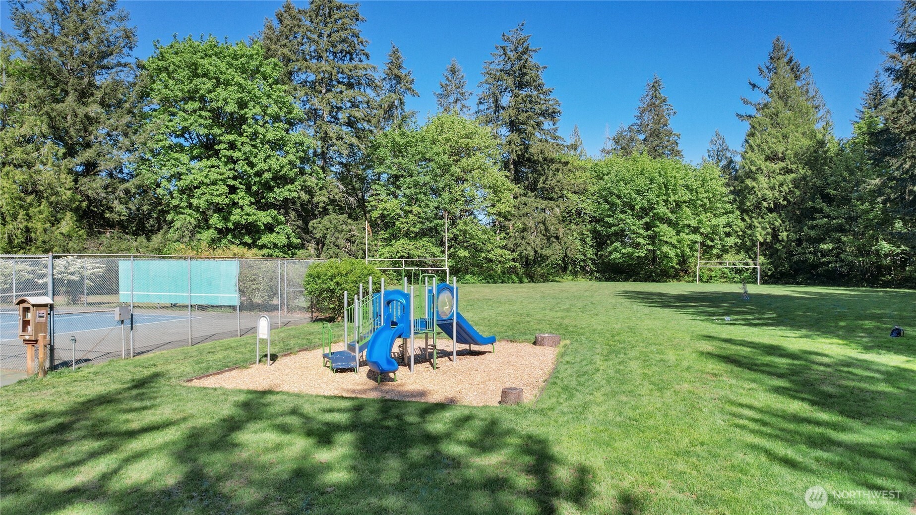 2015 Clairmont Circle SW, Olympia, WA 98512