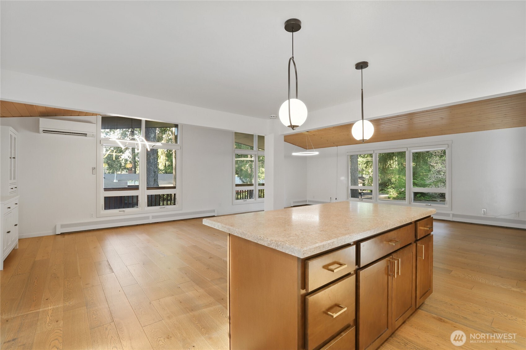 2015 Clairmont Circle SW, Olympia, WA 98512