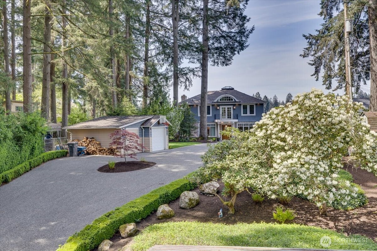 17319 191st Avenue NE, Woodinville, WA 98072