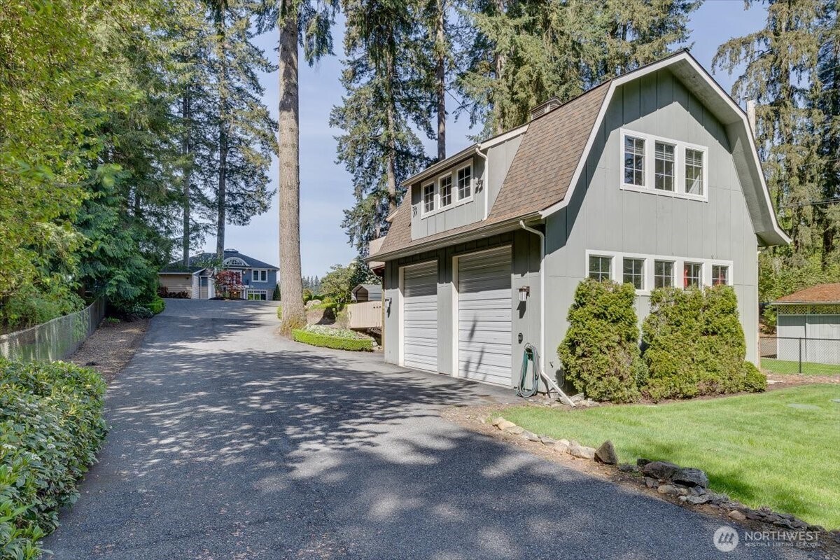 17319 191st Avenue NE, Woodinville, WA 98072