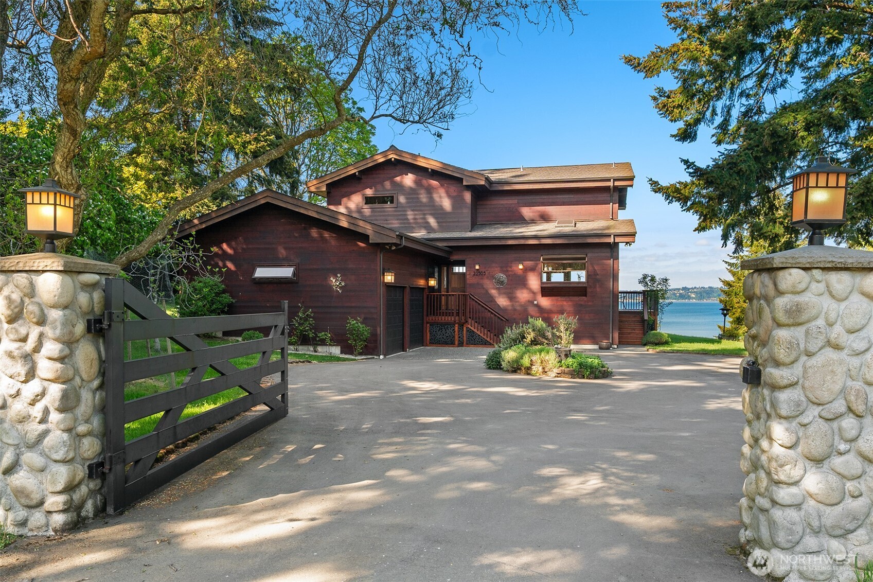 22505 Deppman Road SW, Vashon, WA 98070