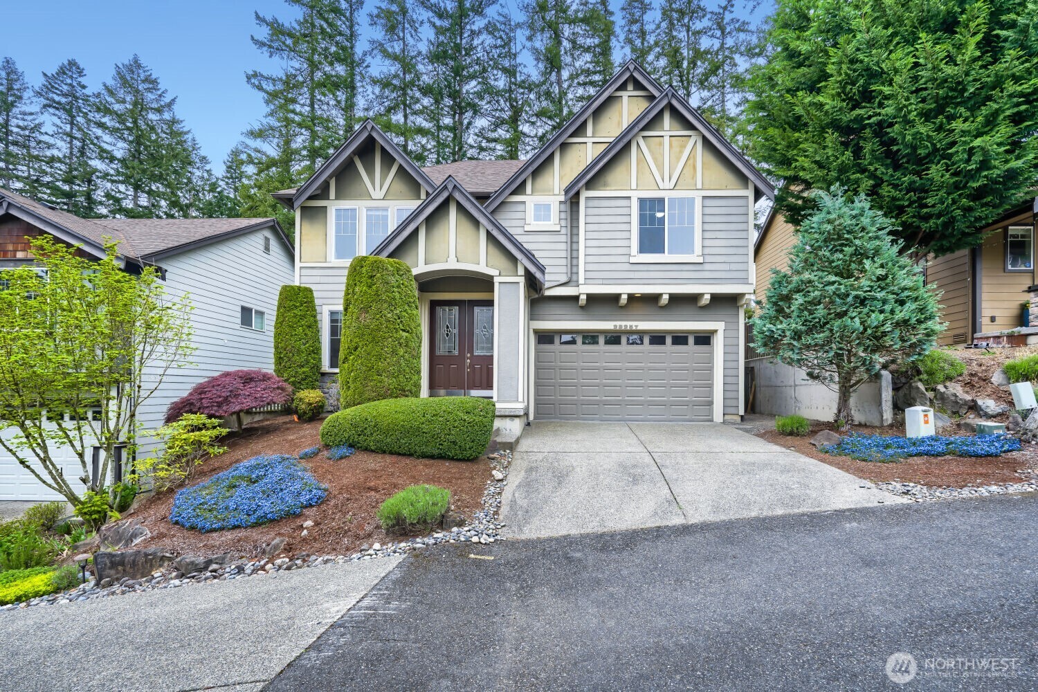 23257 SE 34th Place , Sammamish, WA 98075-6084