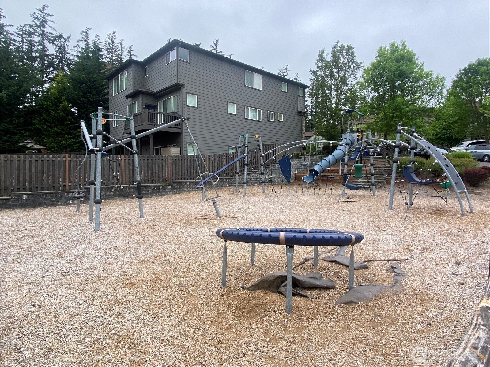 23257 SE 34th Place , Sammamish, WA 98075-6084