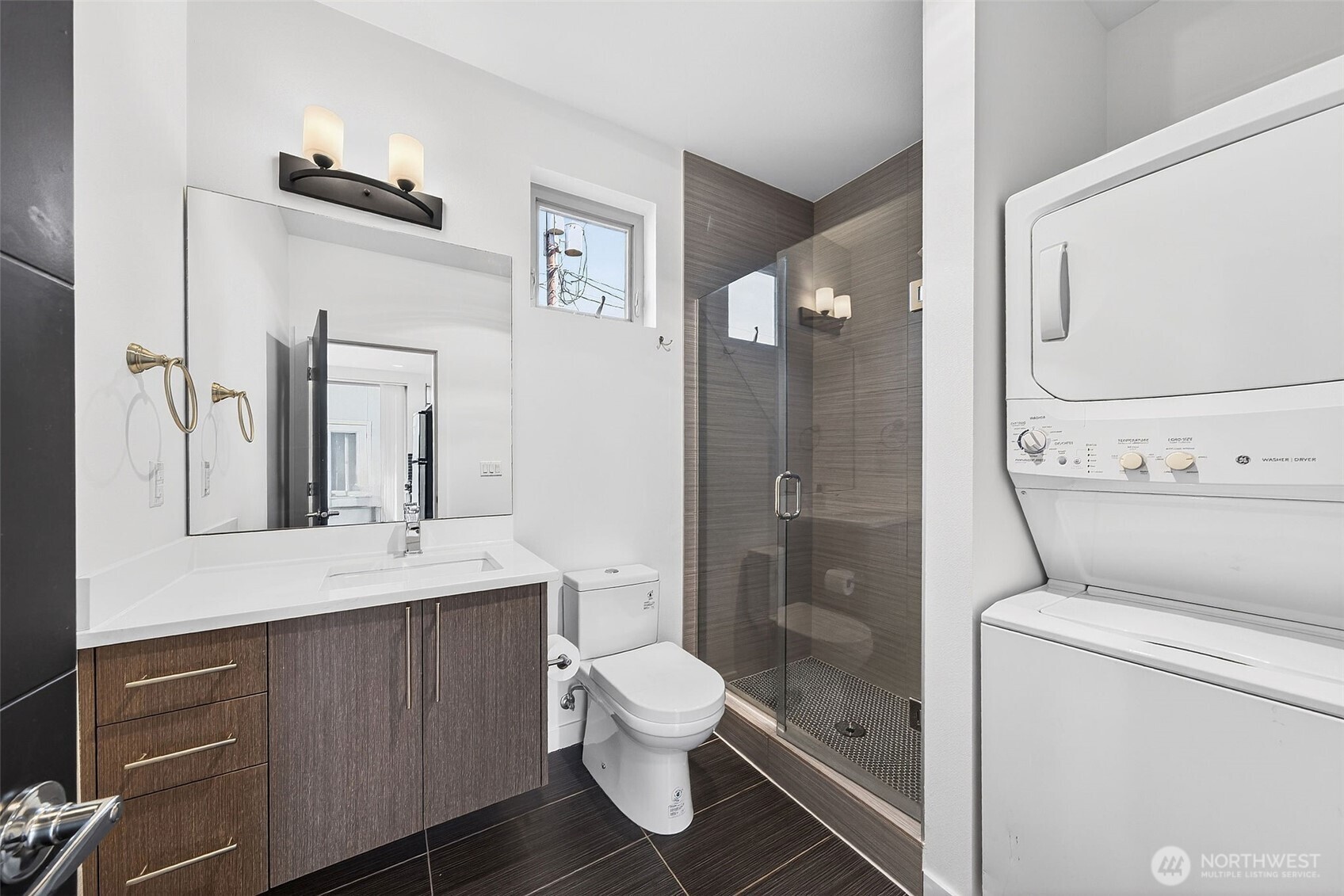 6320 36th Avenue SW, Seattle, WA 98126