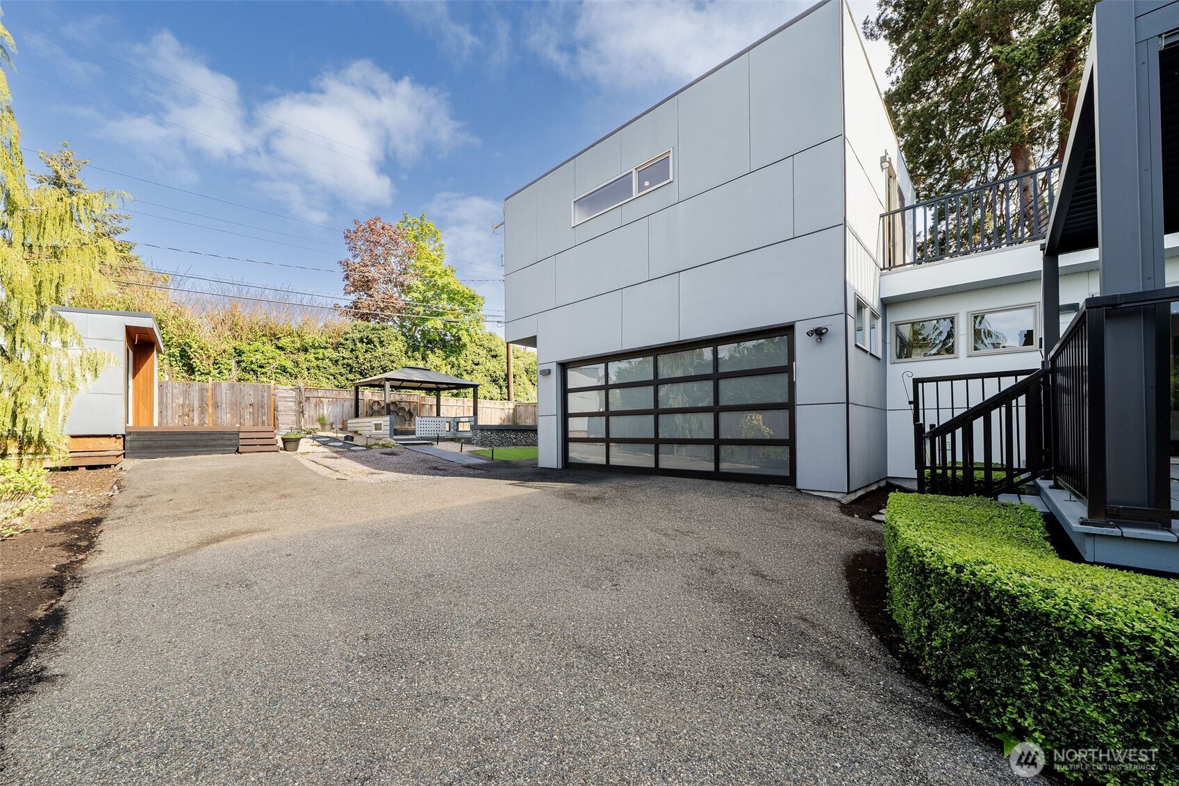 6320 36th Avenue SW, Seattle, WA 98126