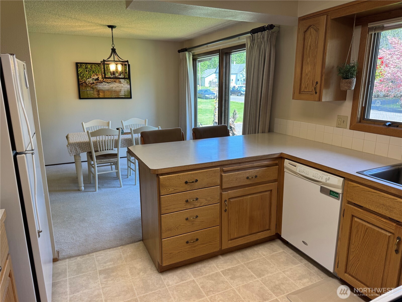 908 S 6th , Dayton, WA 99328-1402