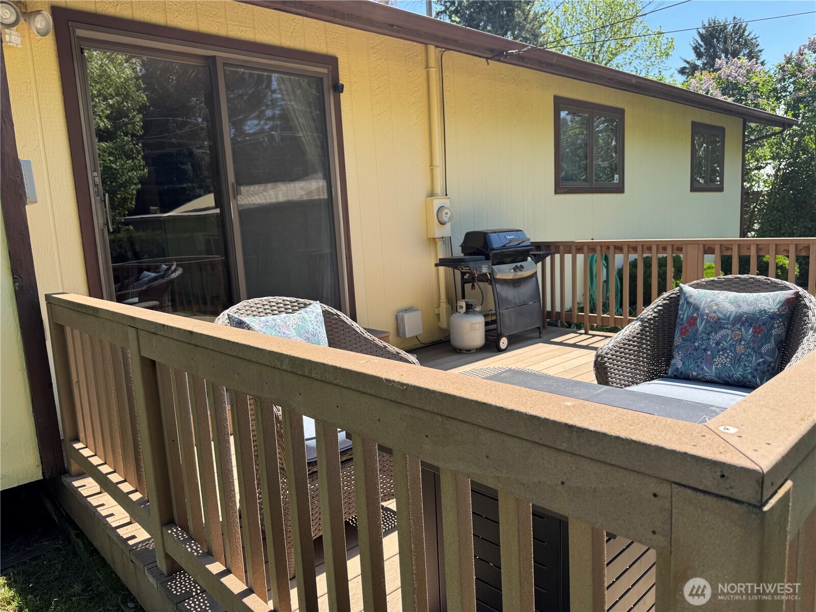 908 S 6th , Dayton, WA 99328-1402