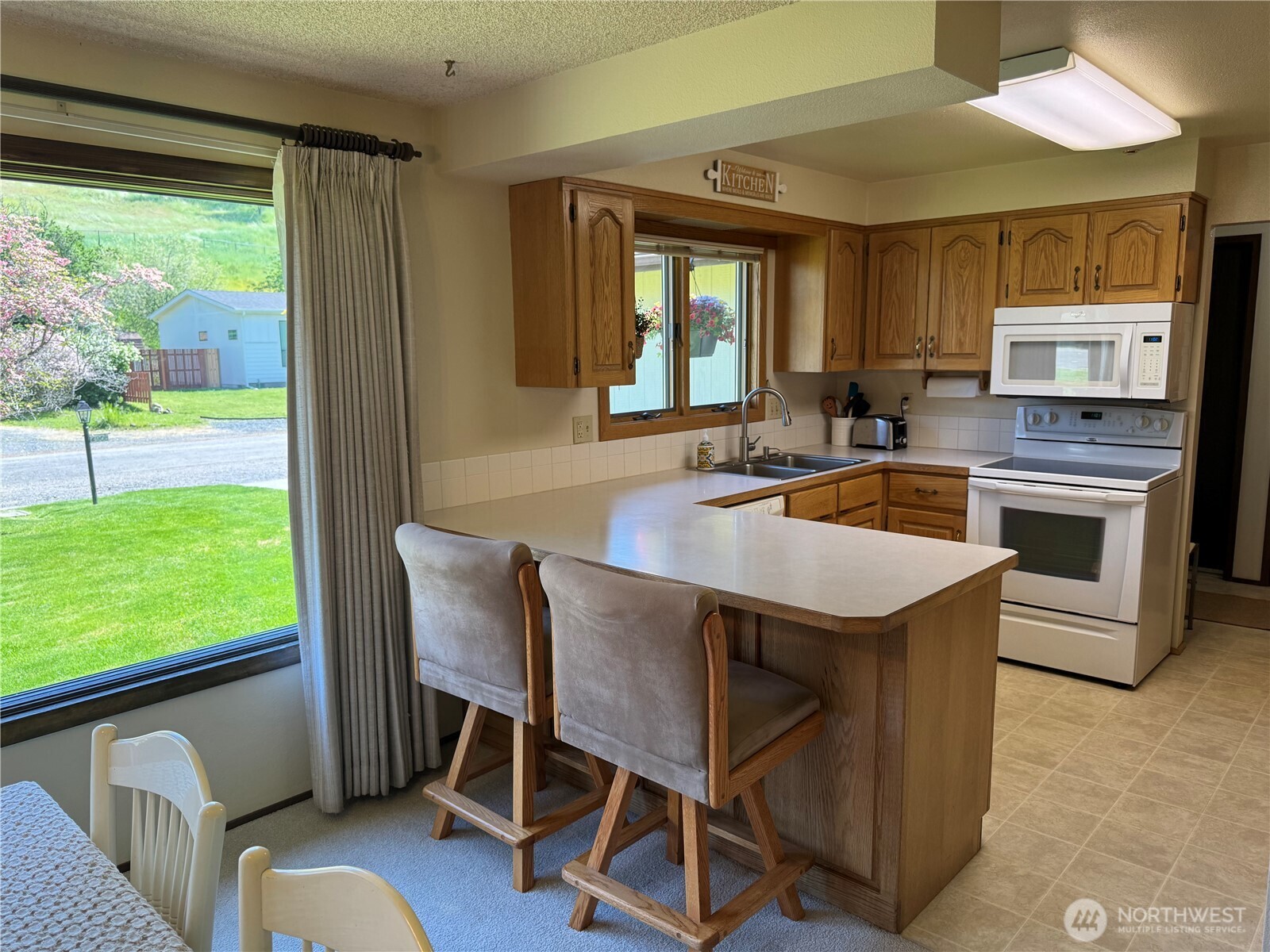 908 S 6th , Dayton, WA 99328-1402