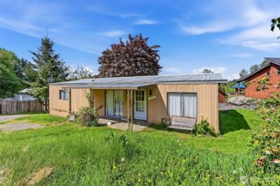 32711 Commission Avenue , Black Diamond, WA 98010-9757 - Photo 2