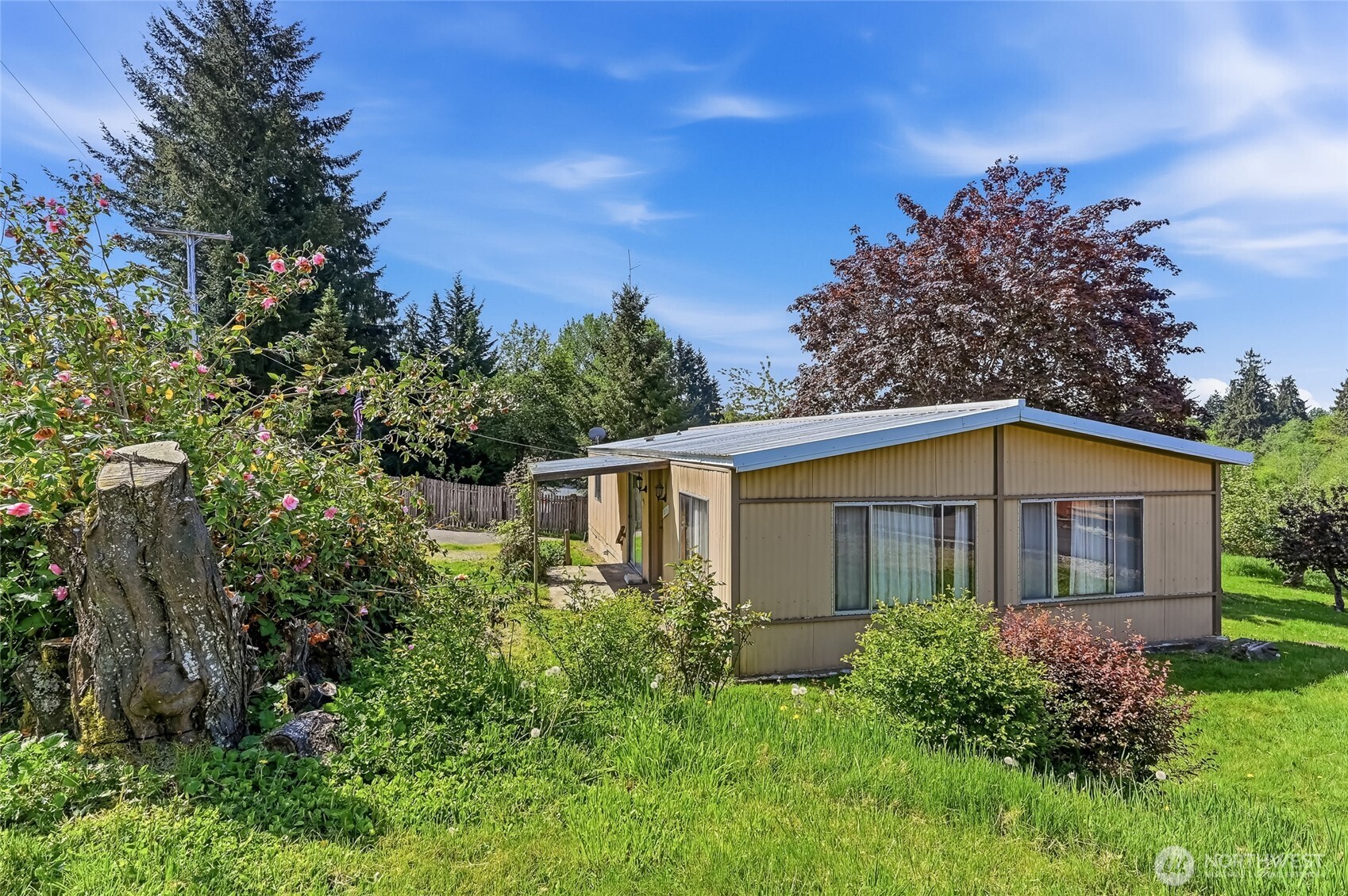 32711 Commission Avenue , Black Diamond, WA 98010-9757