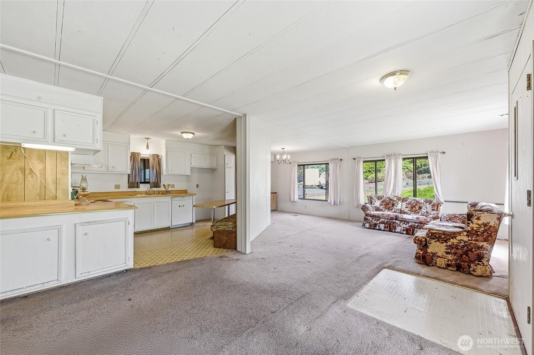 32711 Commission Avenue , Black Diamond, WA 98010-9757