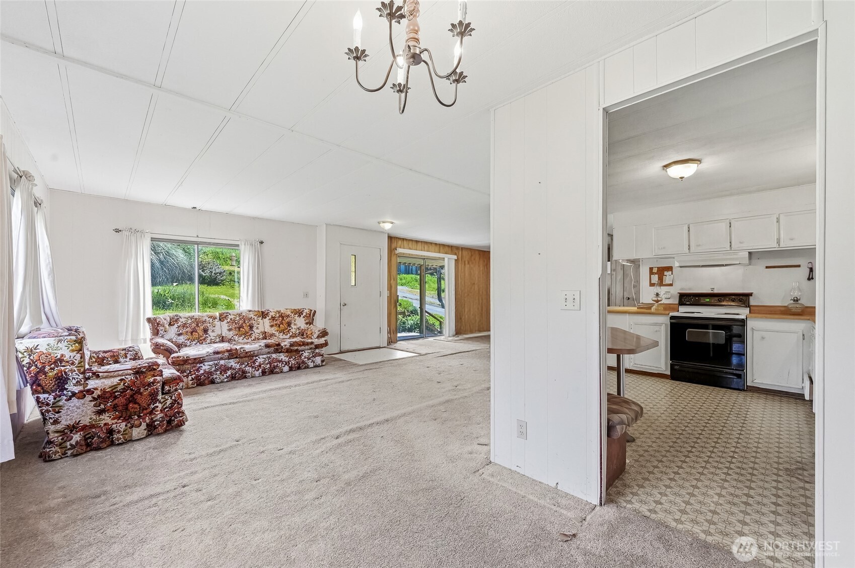 32711 Commission Avenue , Black Diamond, WA 98010-9757