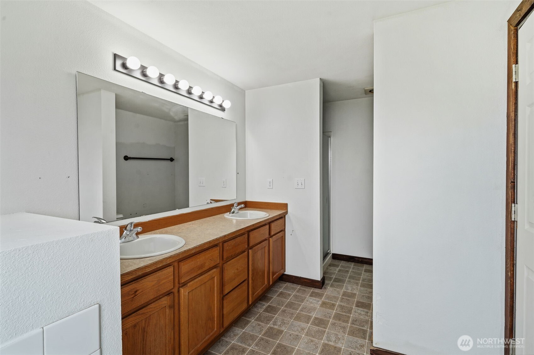 284 Mauerman Road , Chehalis, WA 98532