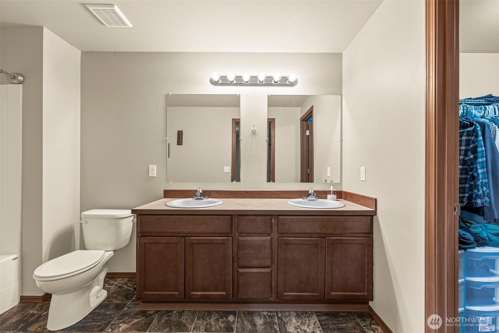 8409 356th St S, Roy, WA 98580